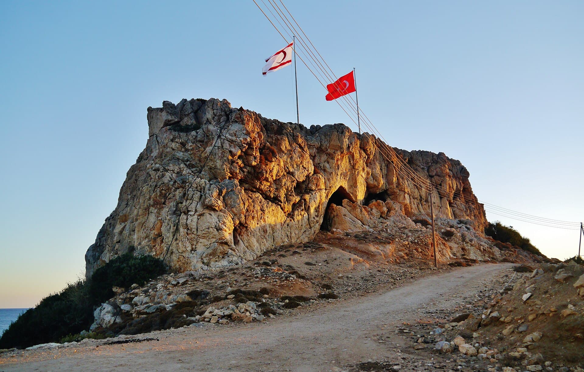 Apostolos Andreas Manastırı